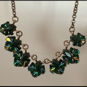 👑Francesca’s statement necklace with green stones